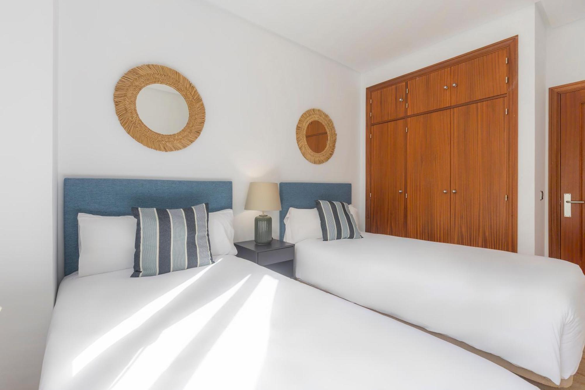 Apartamentos Moon Dreams Puerto El Puerto de Santa Maria Bagian luar foto