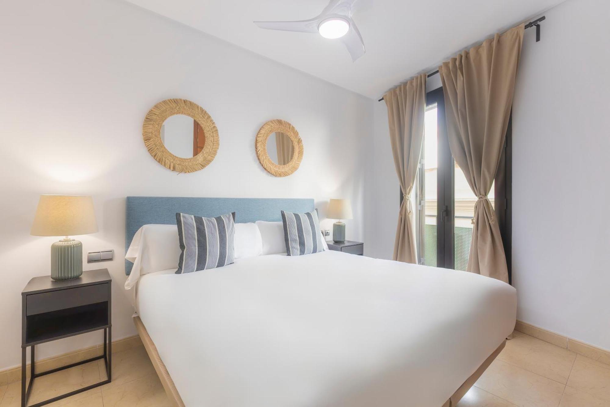 Apartamentos Moon Dreams Puerto El Puerto de Santa Maria Bagian luar foto